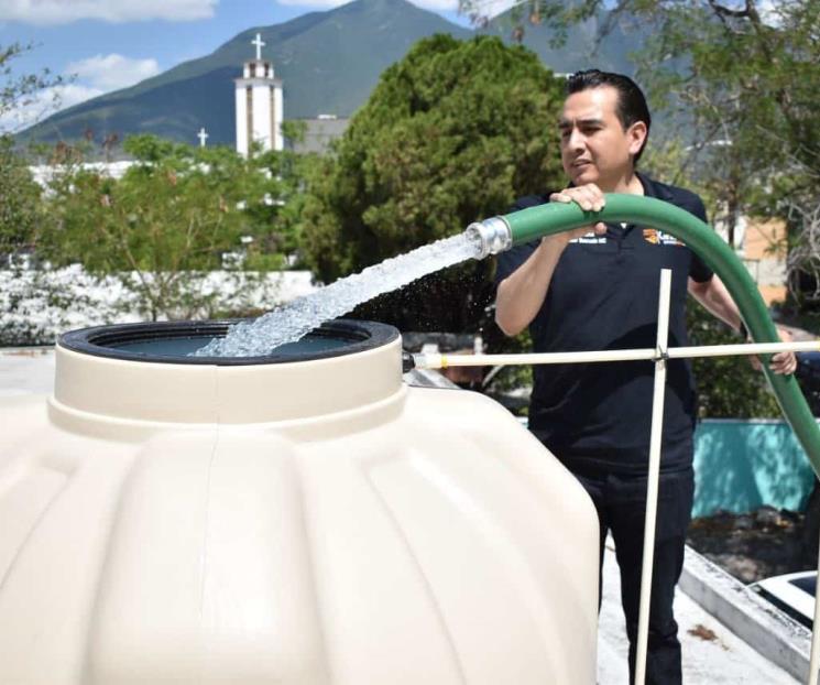 Instalan tinacos en asilos