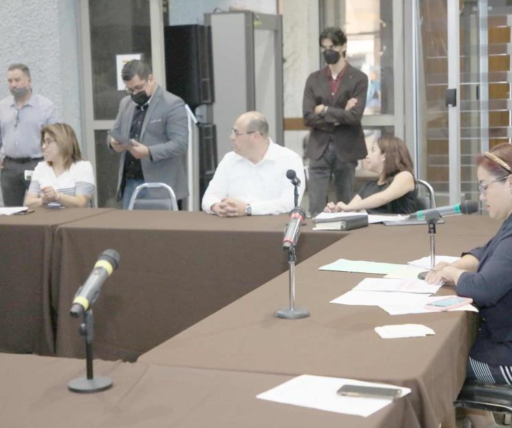 Aprueban en comisiones reformas para Revocación de Mandato