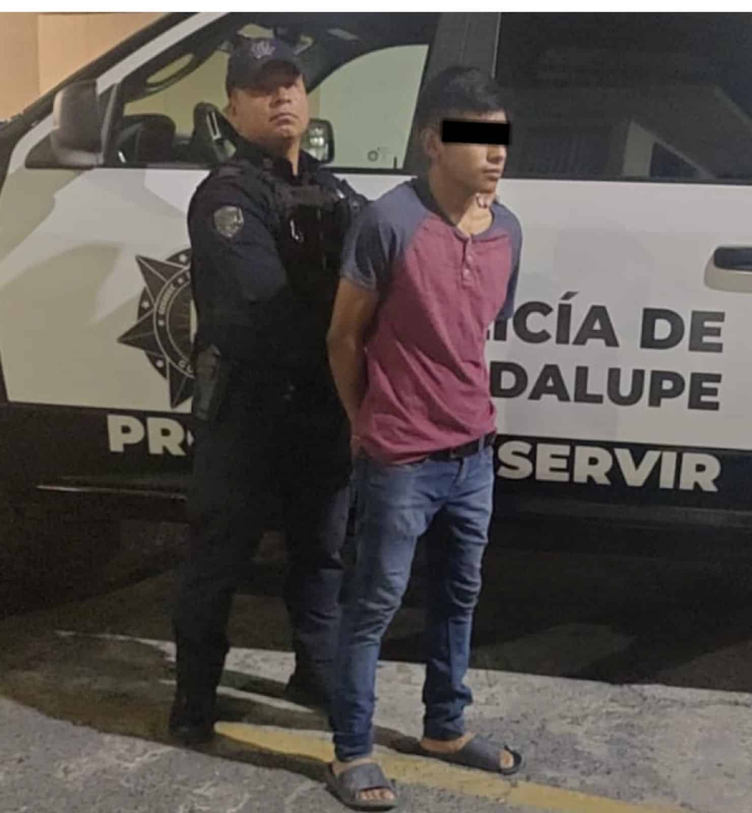Detienen a hombre señalado por su pareja de agredirla a golpes e intentar estrangularla