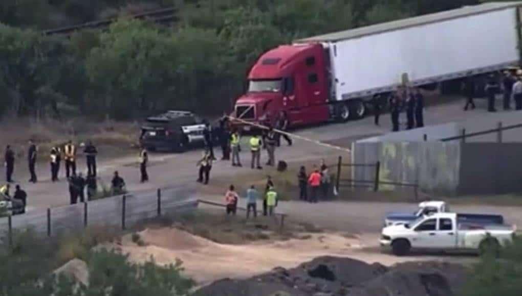 Sube a 51 el número de migrantes muertos dentro de tráiler