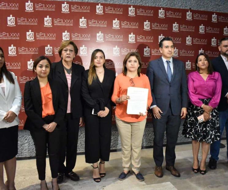 Buscan aplicar también Revocación para alcaldes y diputados