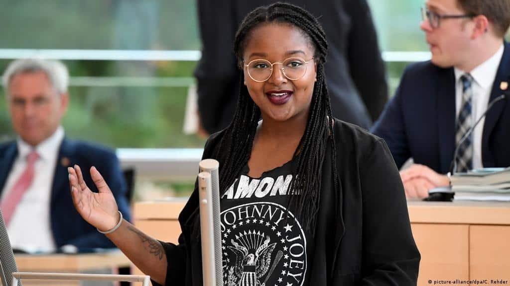 Primer miembro de raza negra llega a gobierno en Alemania