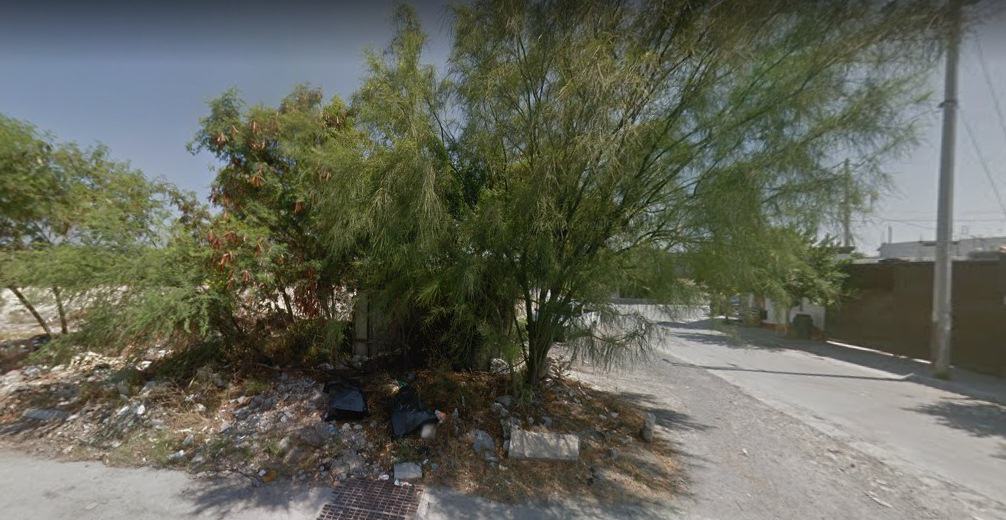 El cuerpo de un hombre encintado y con evidentes huellas de violencia, fue encontrado ejecutado, envuelto en una cobija y dentro de un ropero viejo abandonado en un predio baldío en la Alianza