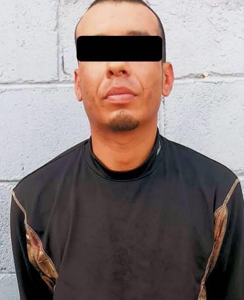 Cae con arma de fuego y droga