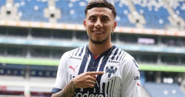 Acude Joao a sacar visa de trabajo para debutar en Rayados