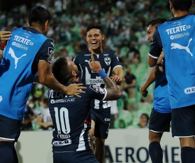 Va Rayados a cancha en la que batalla para ganar
