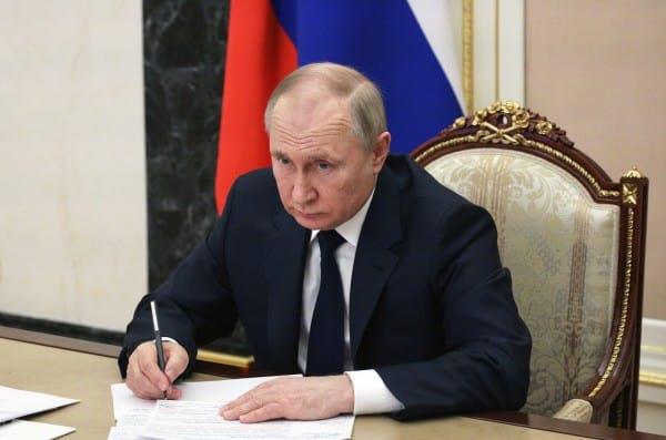 Anuncia Rusia respuesta a expansión militar de OTAN
