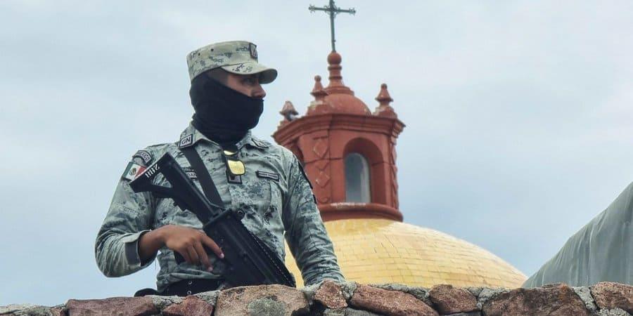 Buscan a hermanos desaparecidos por El Chueco