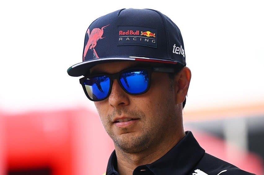 Rescata Checo buena qualy tras complicaciones