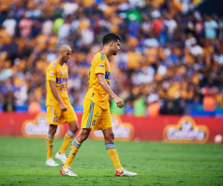 Les llegan tan poco y les meten goles tan fácil 