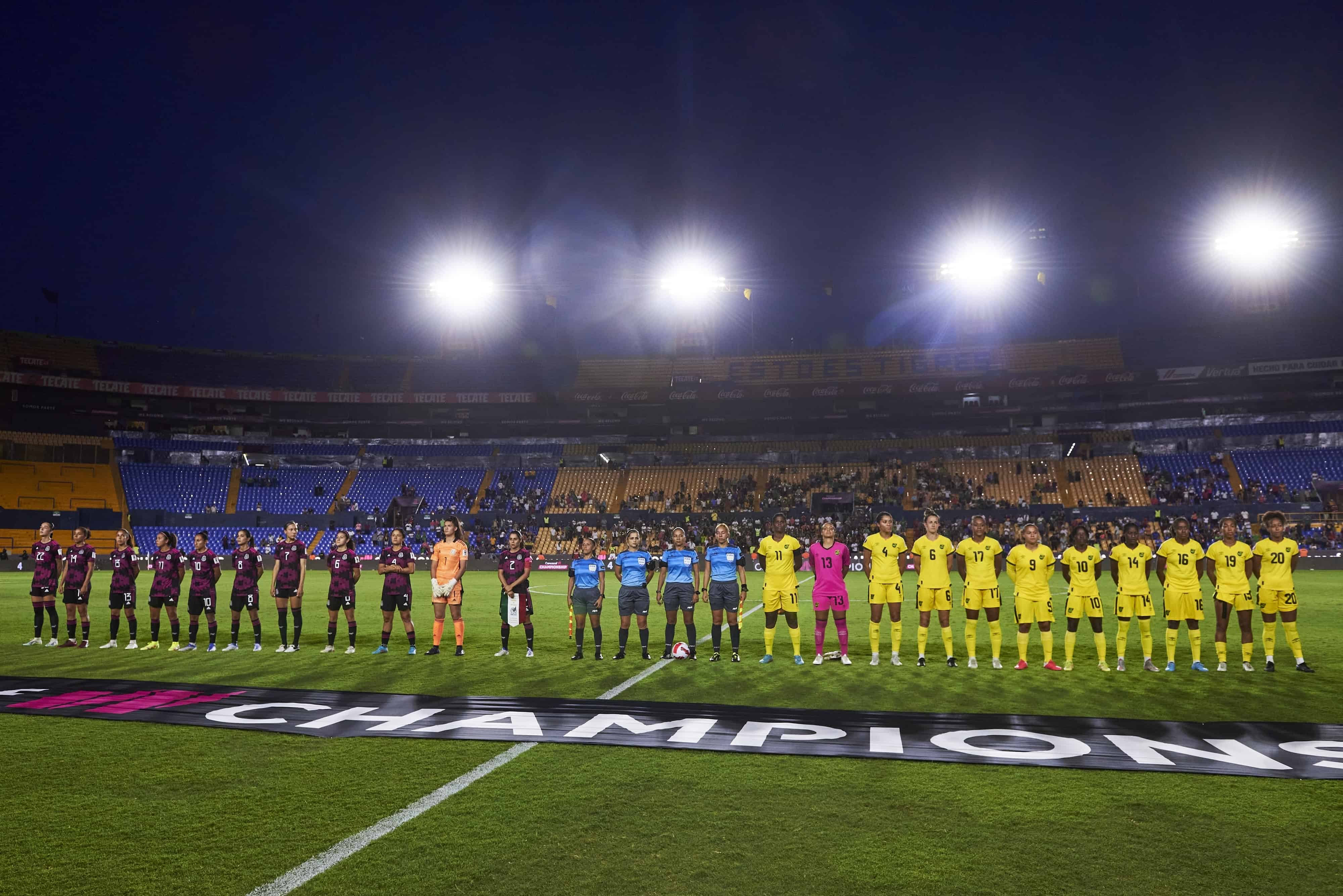 Saltan a la cancha ambas selecciones
