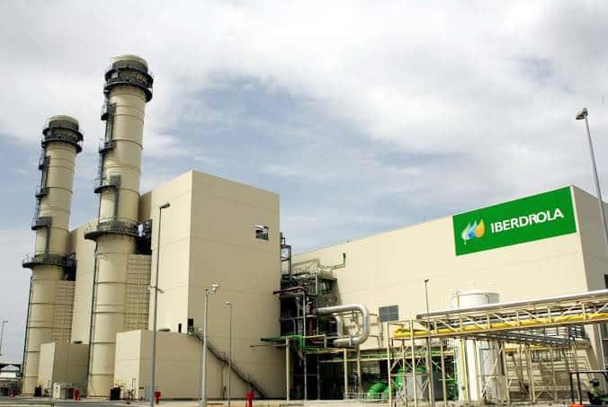 Iberdrola obtiene suspensión y libra multa