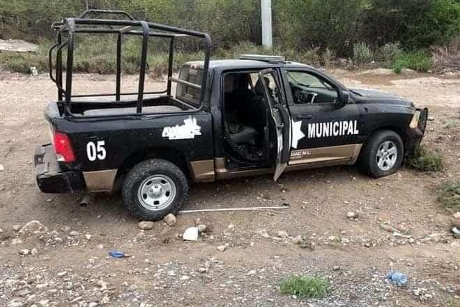 Vuelca unidad de Fuerza Civil en Anáhuac