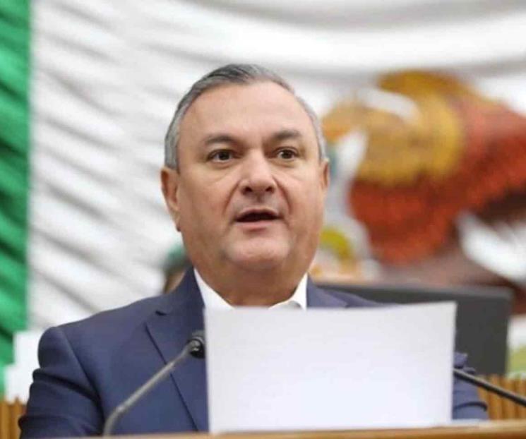 Cuestiona MC dejar en el tintero nueva Constitución