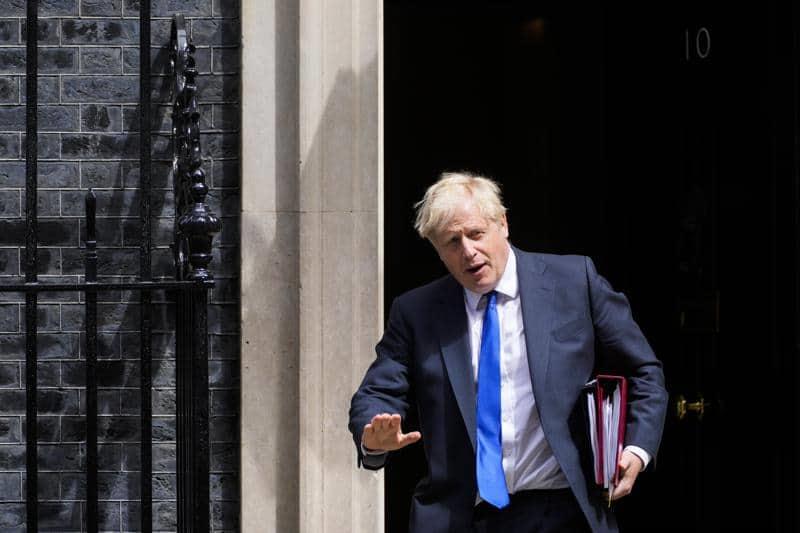 Boris Johnson se niega a dimitir