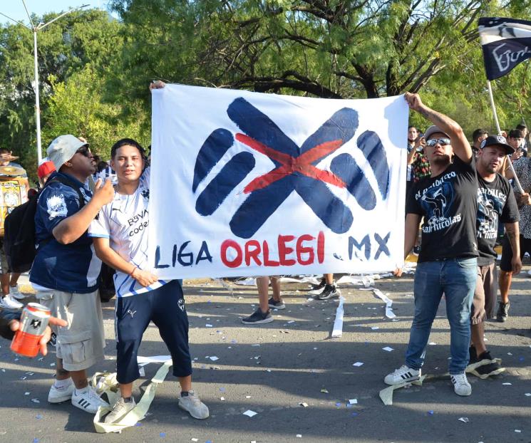 Protesta la Adicción por veto