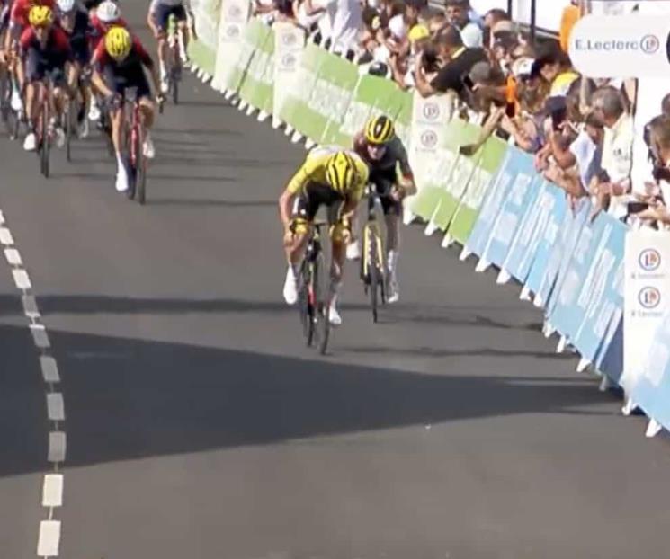 Sigue de líder Tadej Pogacar en el Tour de Francia