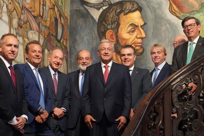 AMLO se reúne con empresarios de México y EU
