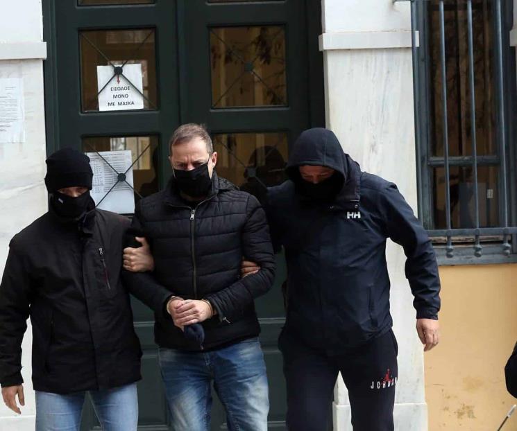 Condenan a exdirector de Teatro Nacional Griego Condenan a exdirector de Teatro Nacional Griego