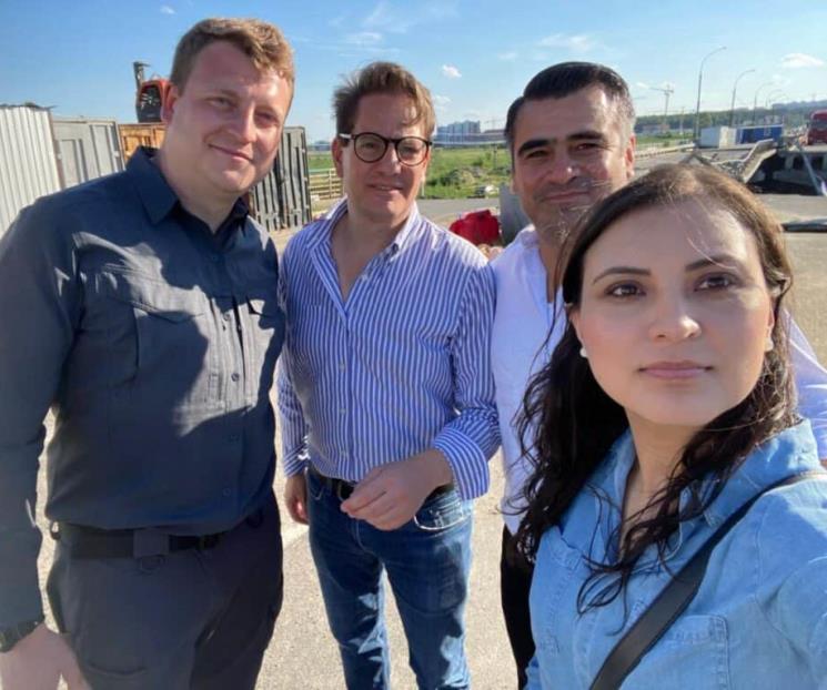 Presumen diputados de MC fotos en Ucrania