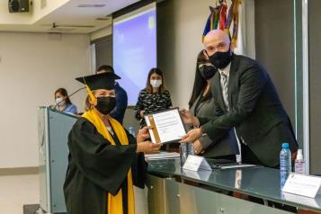Se grad&uacute;an en Programa Universidad para los Mayores