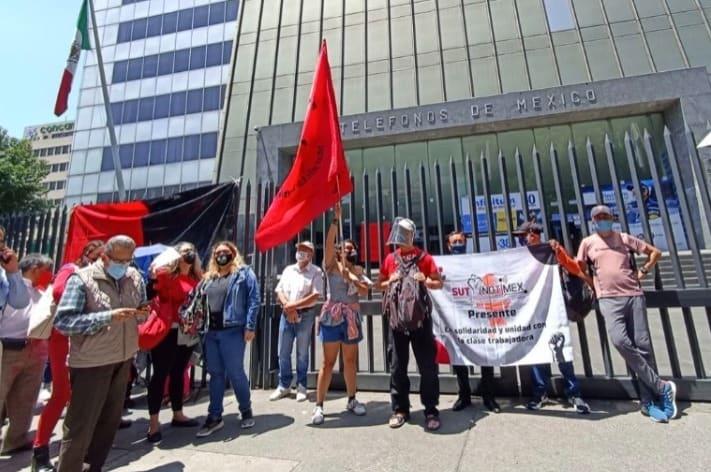 Estalla huelga en Telmex y dejan de atender Estalla huelga en Telmex y dejan de atender