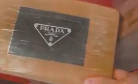 Logotipos falsos para identificar calidad