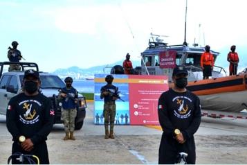 Marinos participan en Operaci&oacute;n Salvavidas 2022