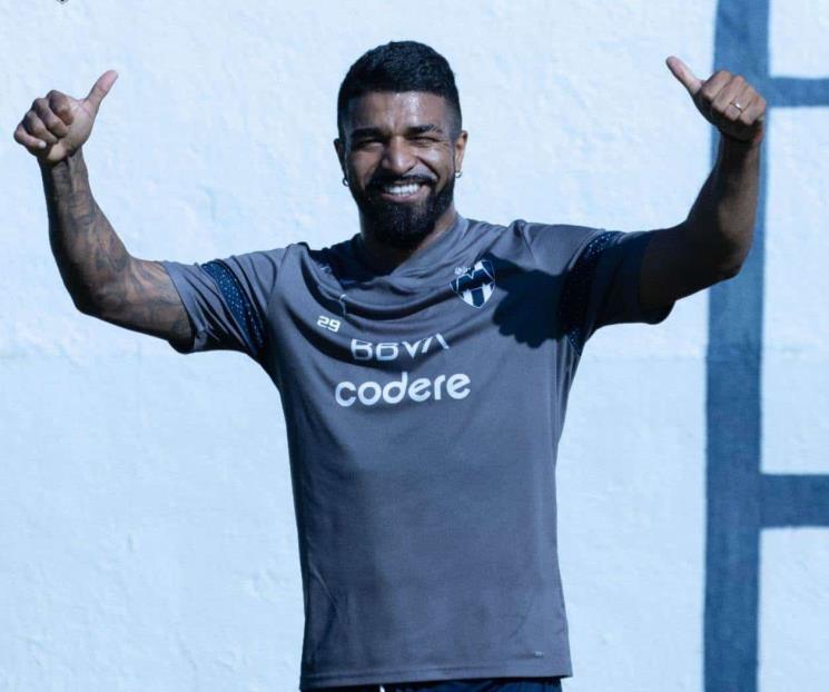 Recupera Rayados a Aguirre y Andrada