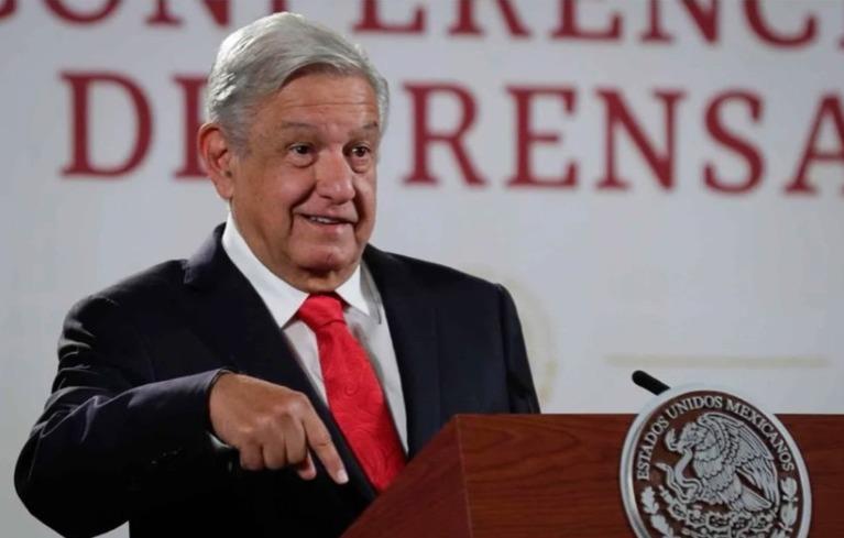 Pueden pelearse, pero al final decide el pueblo: AMLO