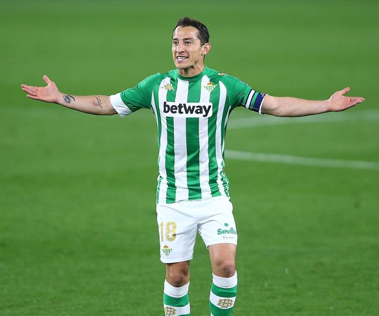 Sigue Betis sin registrar a Andrés Guardado
