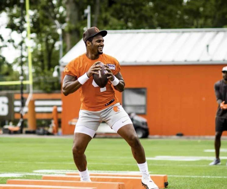 Apela NFL sanción de solo 6 juegos a Deshaun