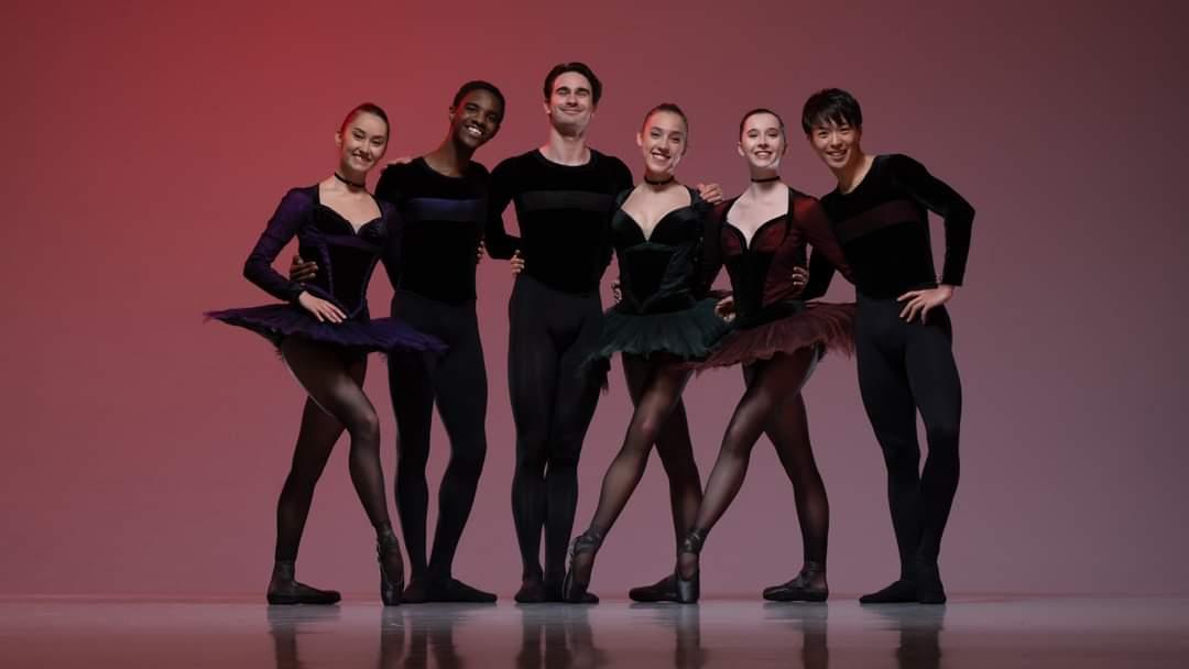 Van regios al Royal Ballet School Van regios al Royal Ballet School