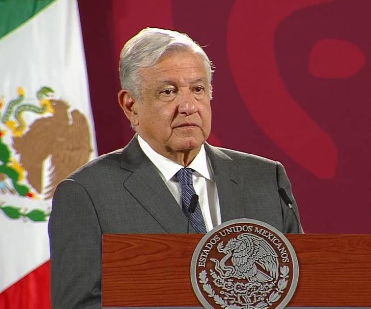 AMLO califica como triste caso derrumbe en mina de Sabinas