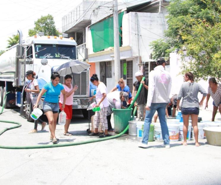 Distribuye AyD 10 millones de litros de agua en pipas