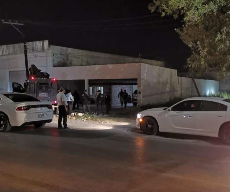 Realizan cateos, detienen a 12