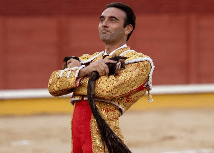 Ya no soy más amigo de El Sol: Enrique Ponce