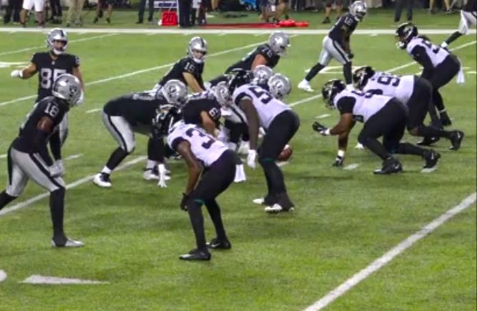Se llevan Raiders primer duelo de pretemporada en NFL