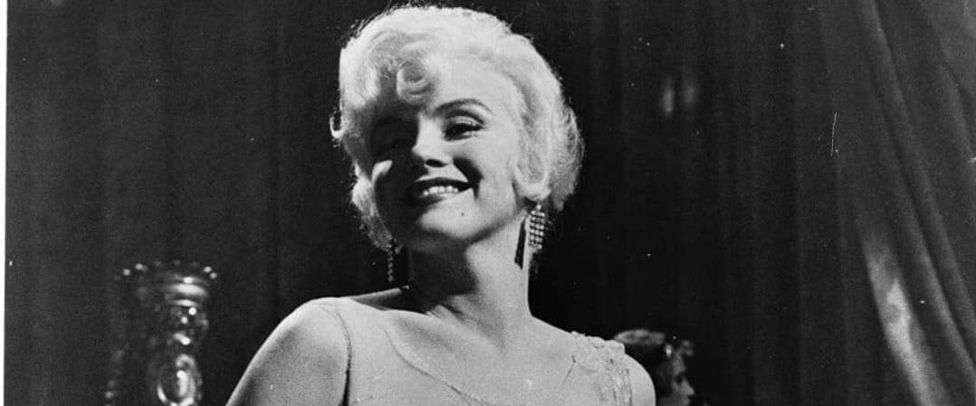 Marilyn Monroe siempre fue una estrella y lo demostró en toda su filmografía. Quizá, su rol más famoso es el de Sugar Kane Kowalczyk en Una Eva y dos Adanes (1959)