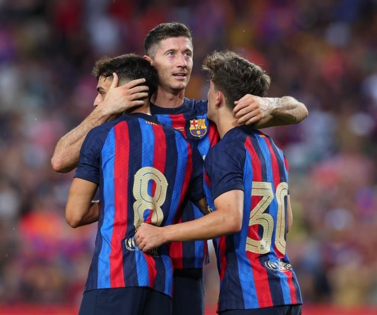Dan pena los Pumas; los golea el Barça en el Gamper