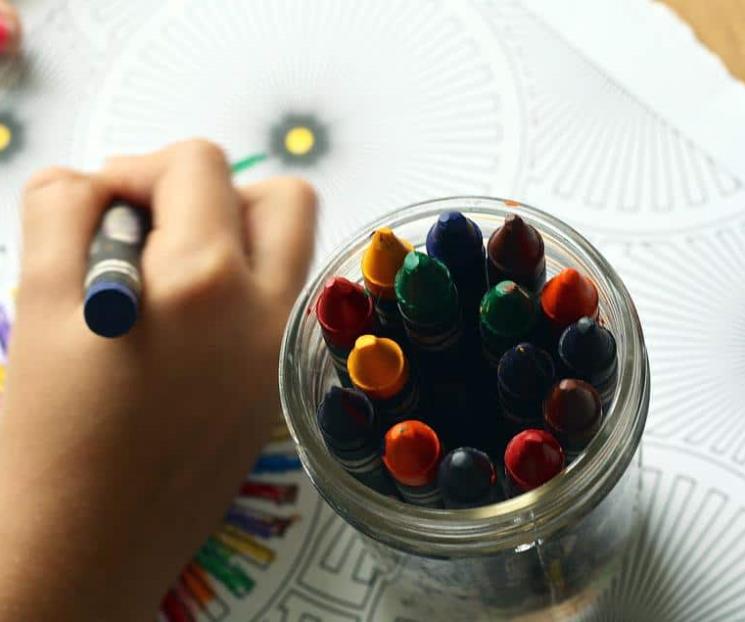 Materia Abierta busca debatir educación actual
