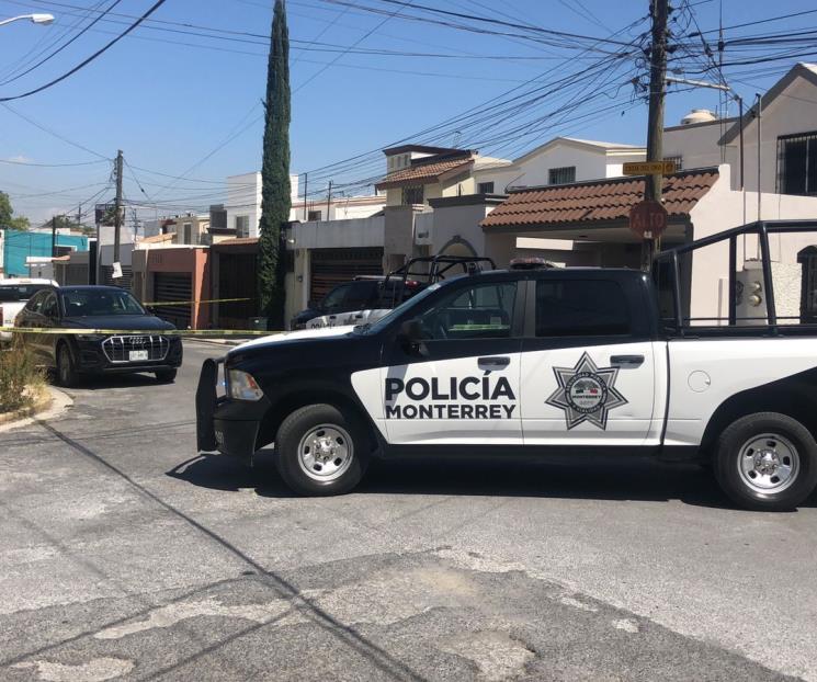 Ejecutan a hombre en su camioneta