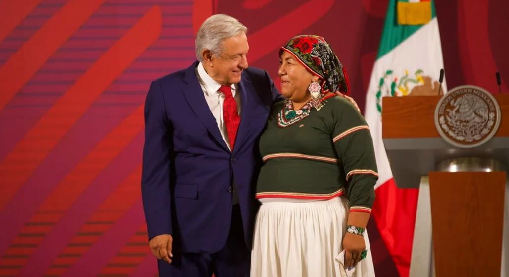 AMLO presenta a Claudia Morales, nueva titular del Conapred