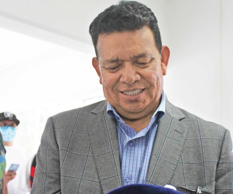 Valenzuela destaca el gran año de Urías y Urquidy