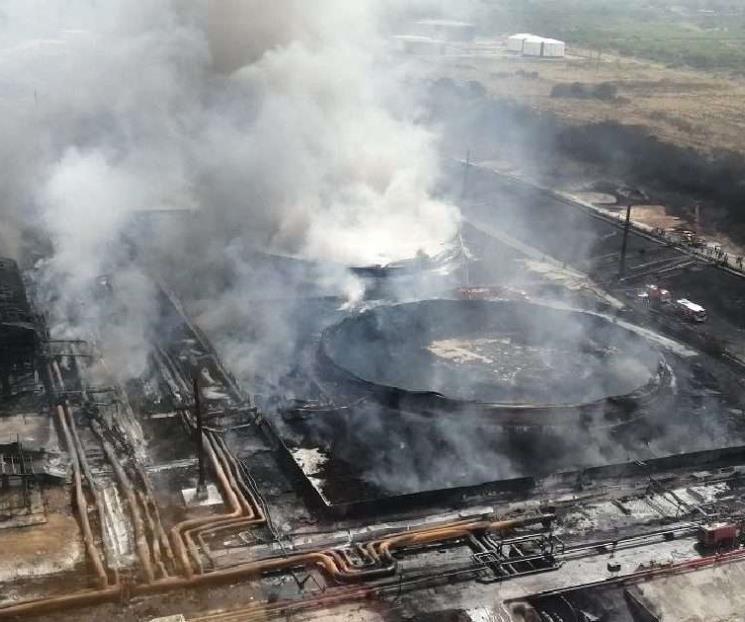 “Controlado” incendio en Matanzas, anuncian bomberos