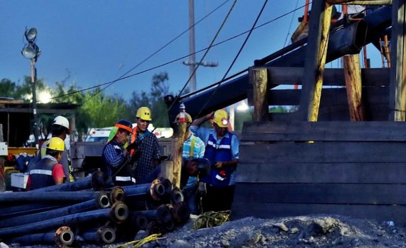 Se prevé rescatar hoy a mineros: PC