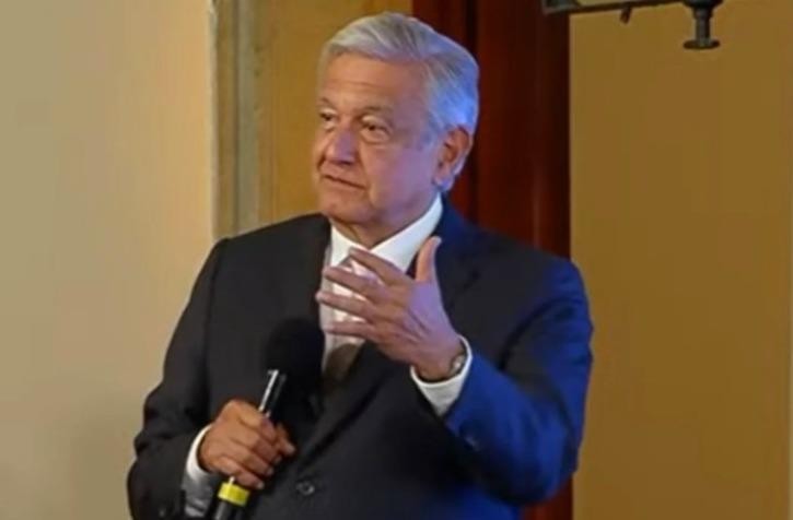 AMLO anuncia inversión de 30 mmdp con CFE