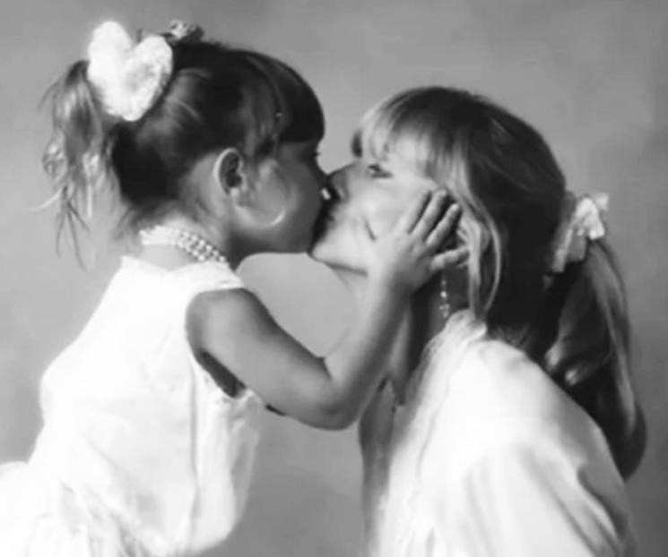 Ahora está libre y sin dolor: hija de Olivia Newton-John