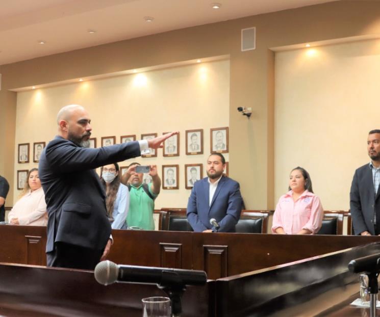 Tiene Santa Catarina un nuevo tesorero