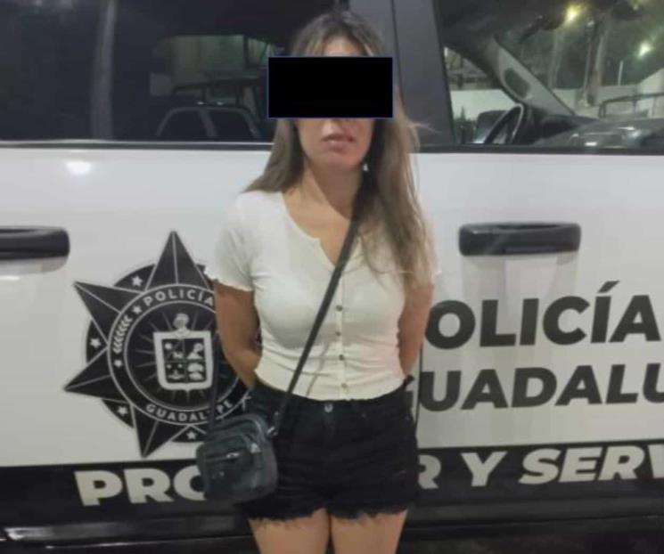 Cae pareja con droga